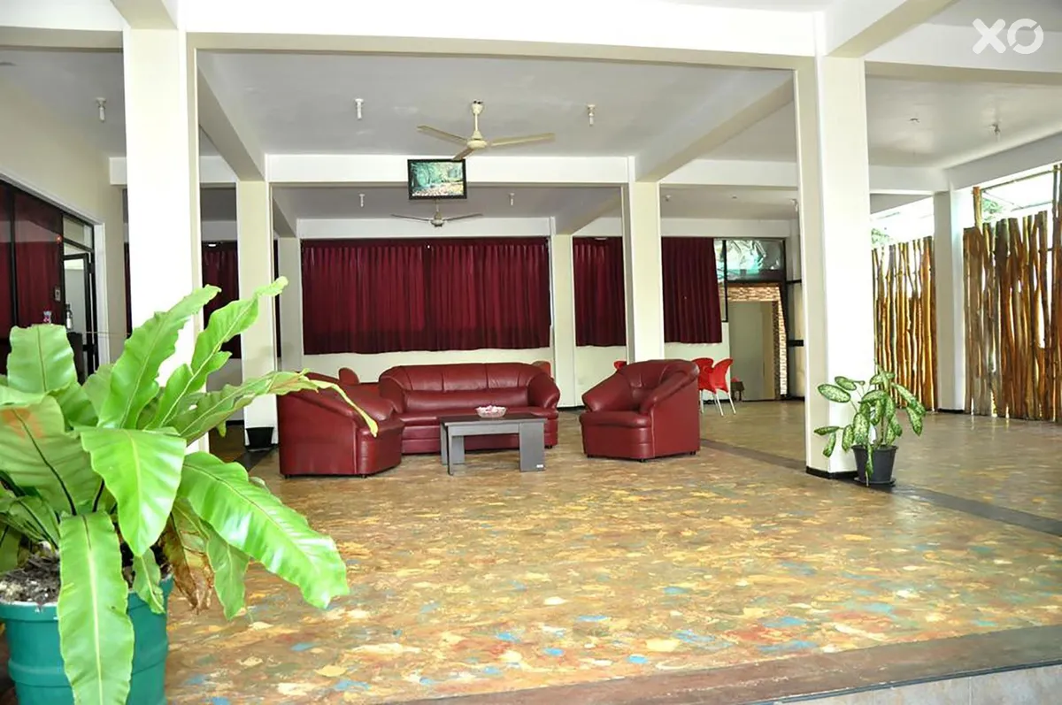 Green Shadows Beach Hotel