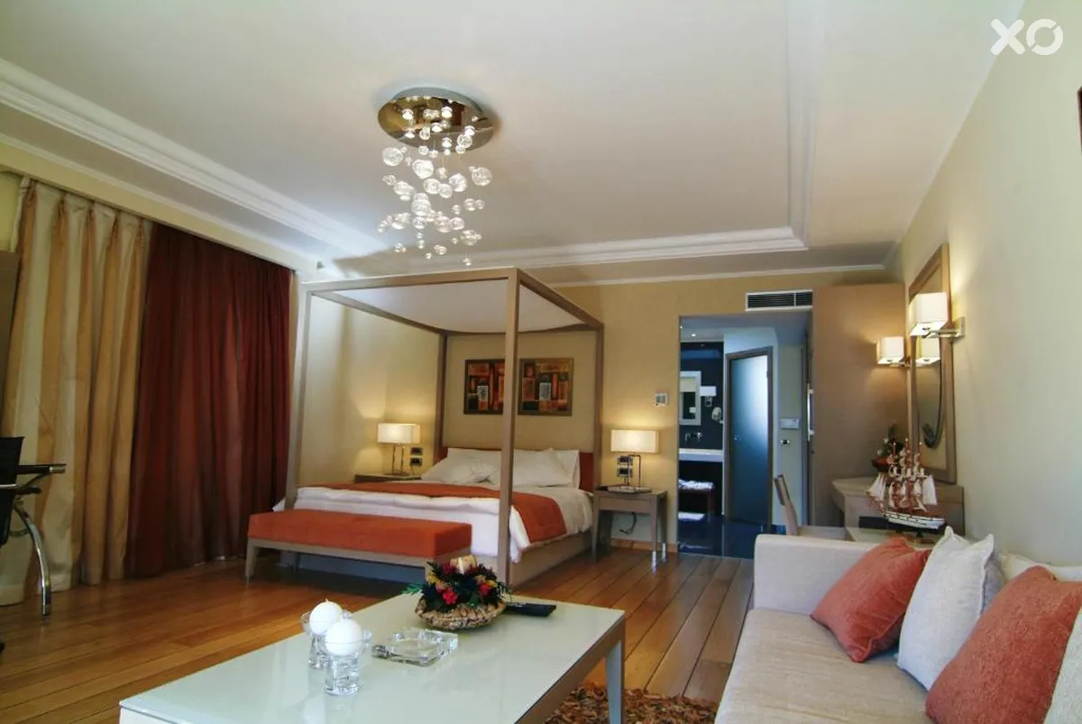 Restia Suites