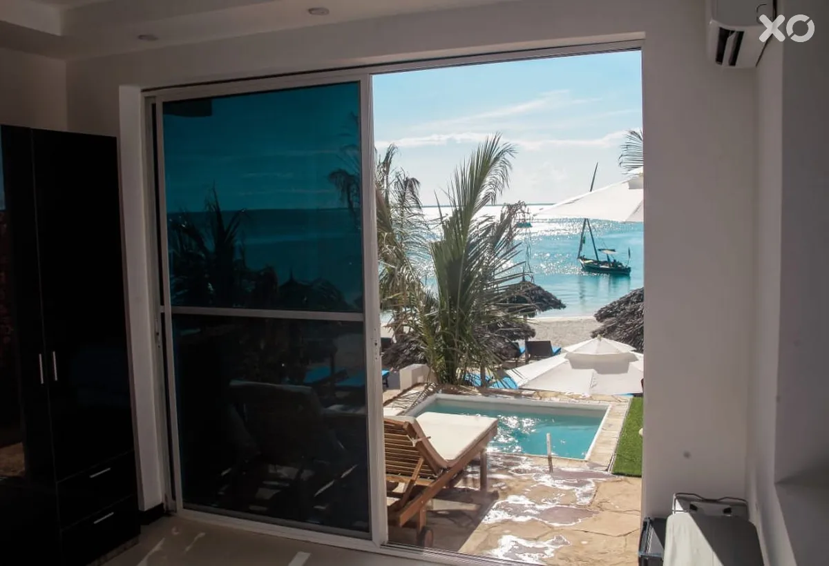 Sun Sea Bar