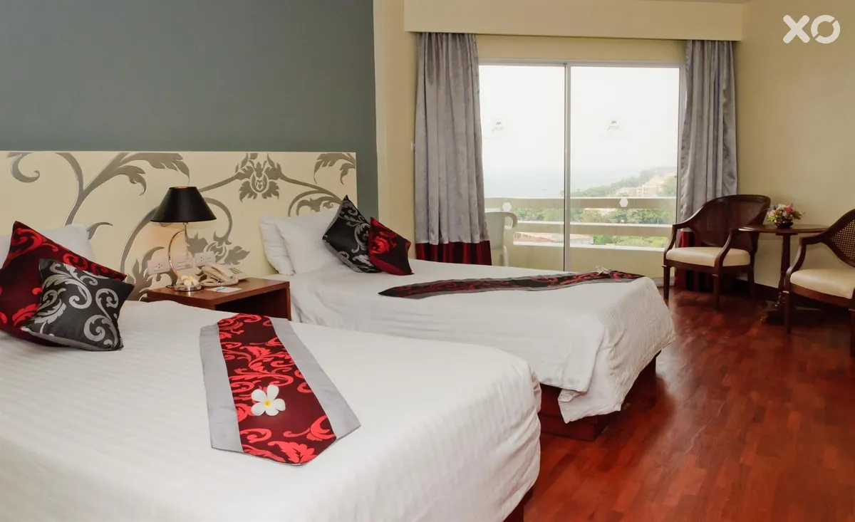 Grand Jomtien Palace