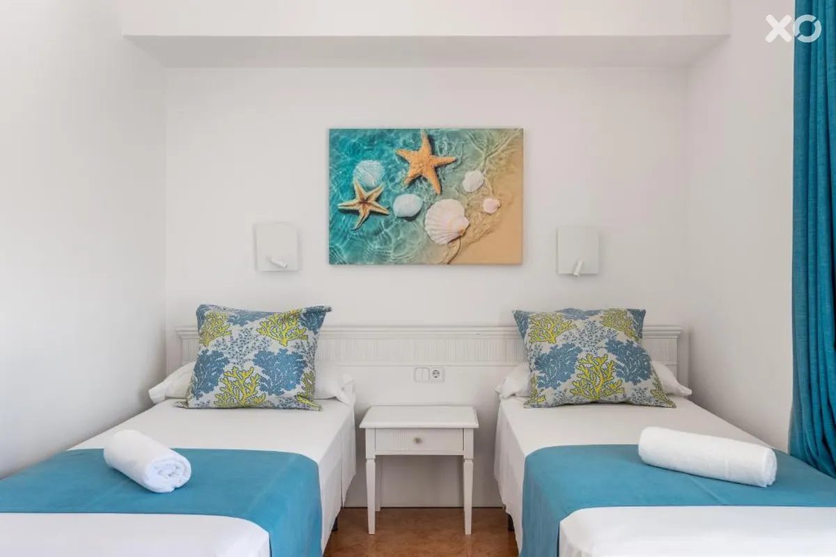 Neptuno Hostal