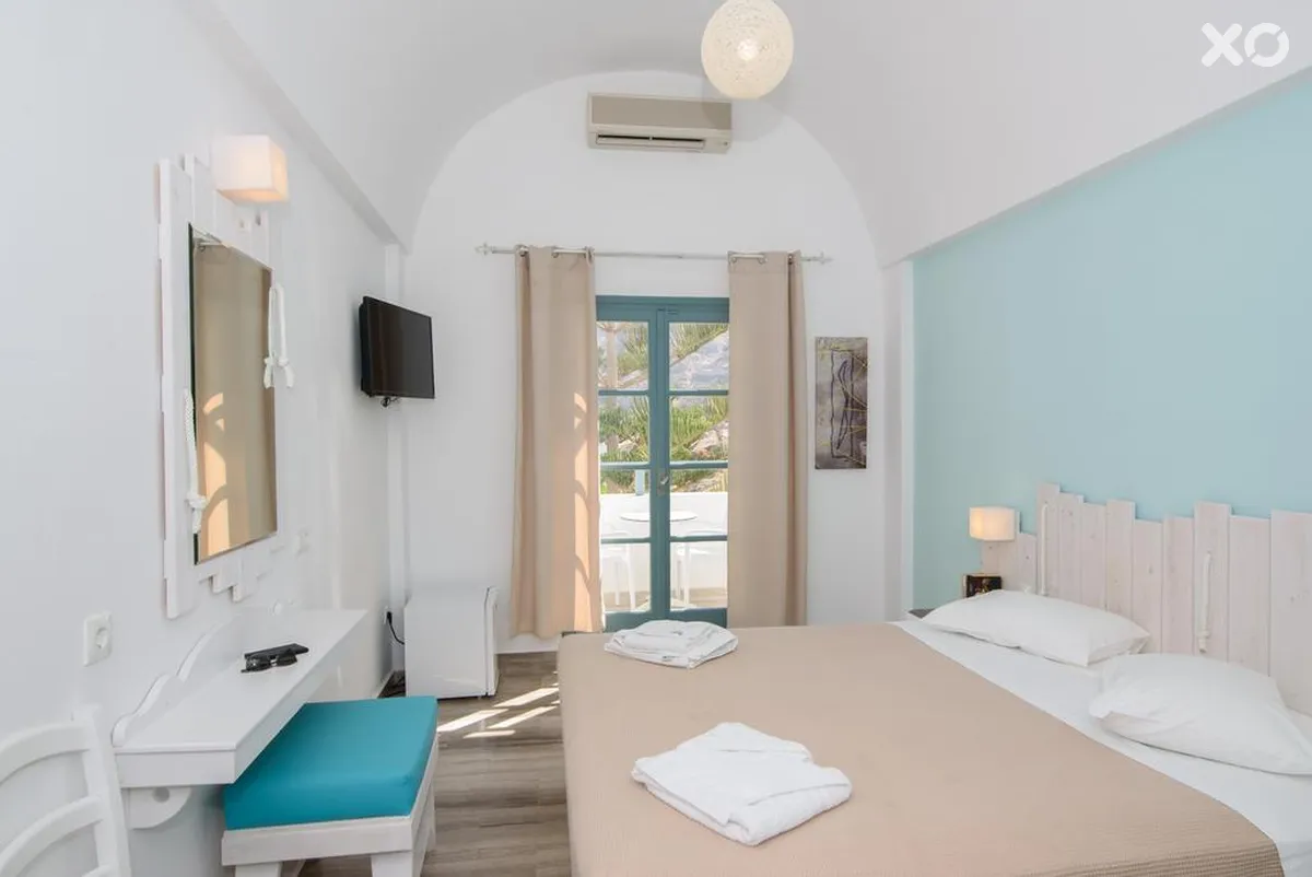 Iris Boutique Hotel
