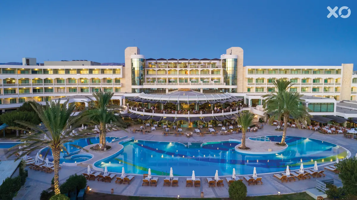 Constantinou Bros Athena Beach Hotel