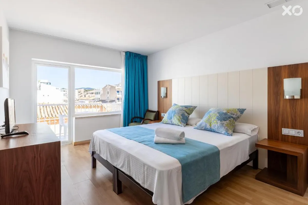 Neptuno Hostal