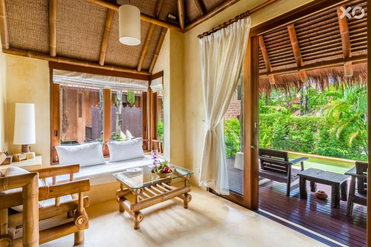 High Season Pool Villa & Spa