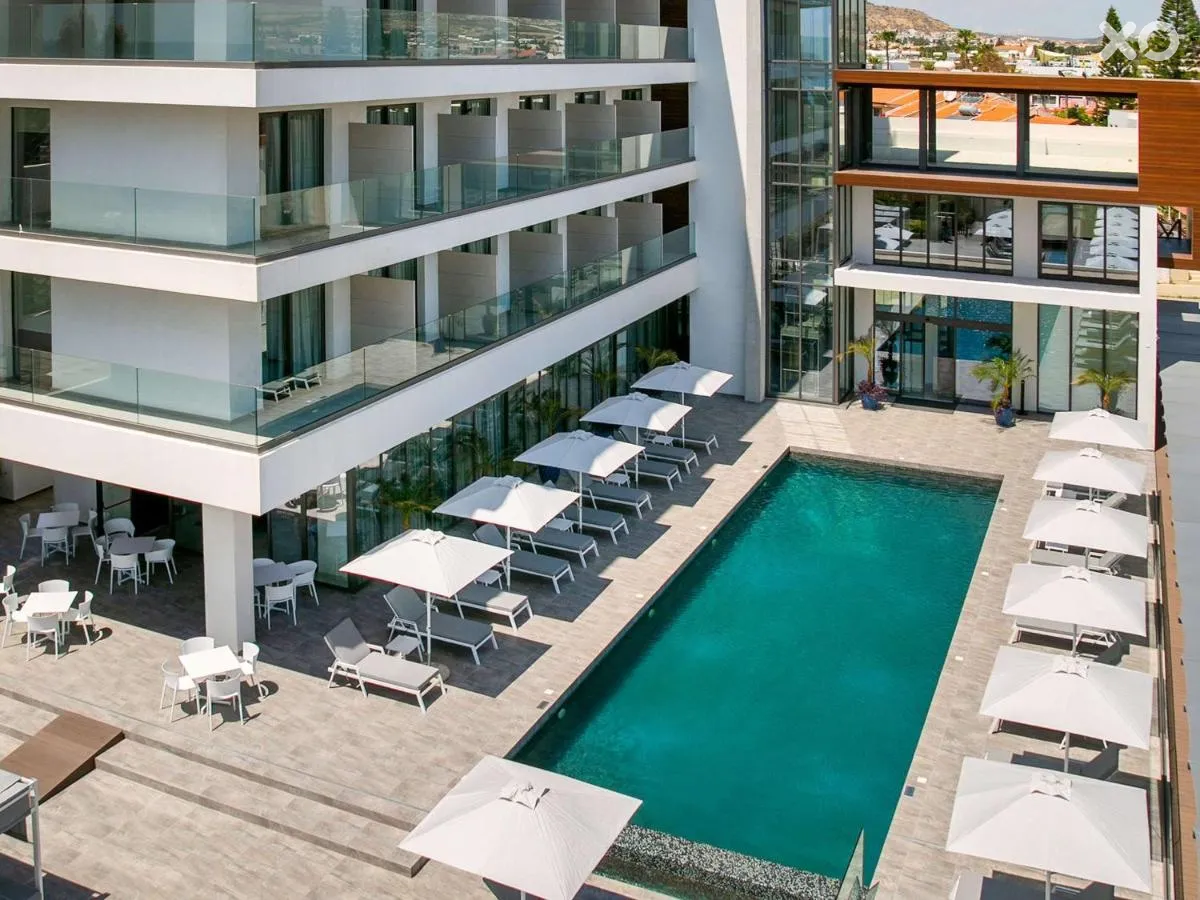 Mercure Larnaca Beach Resort