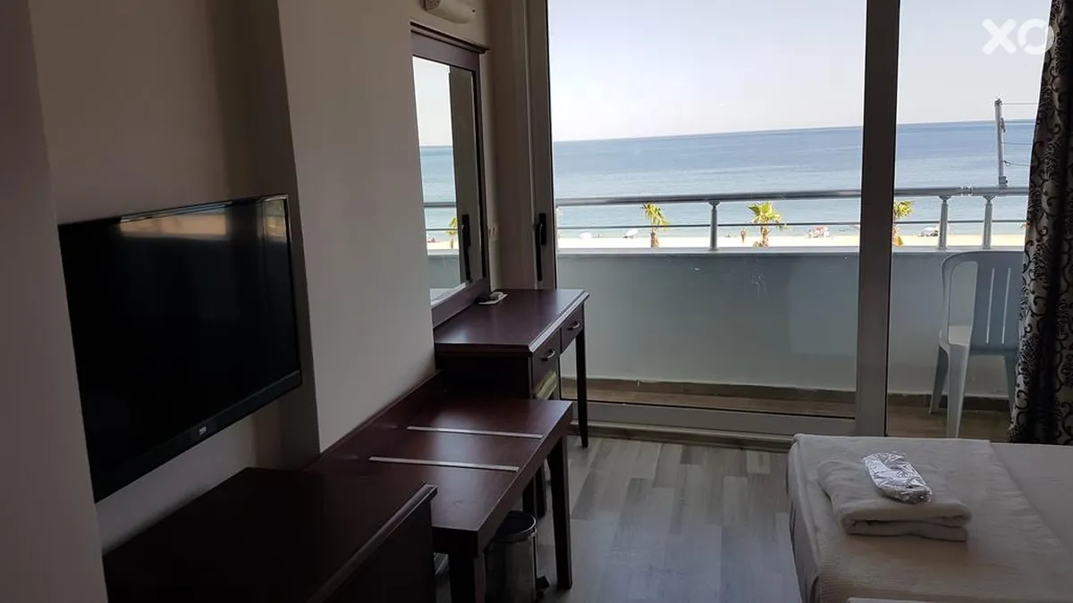 Acropol Beach Hotel