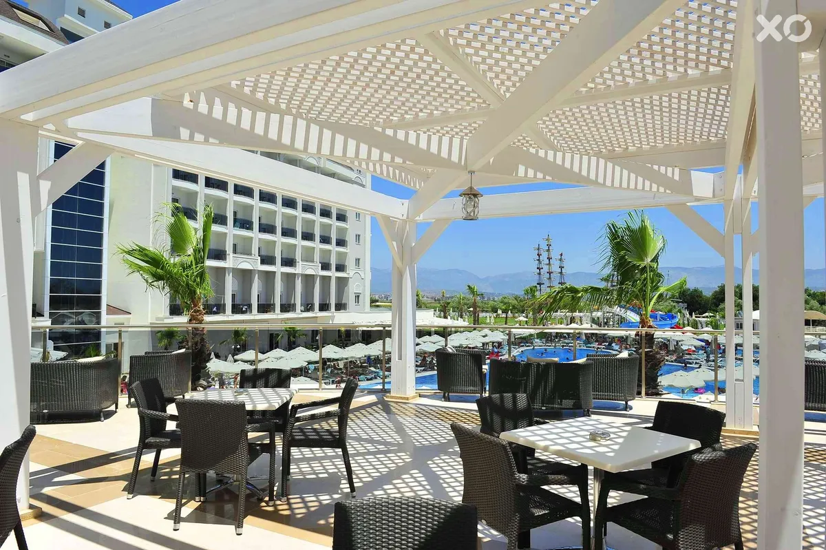 Lake & River Side Hotel & Spa
