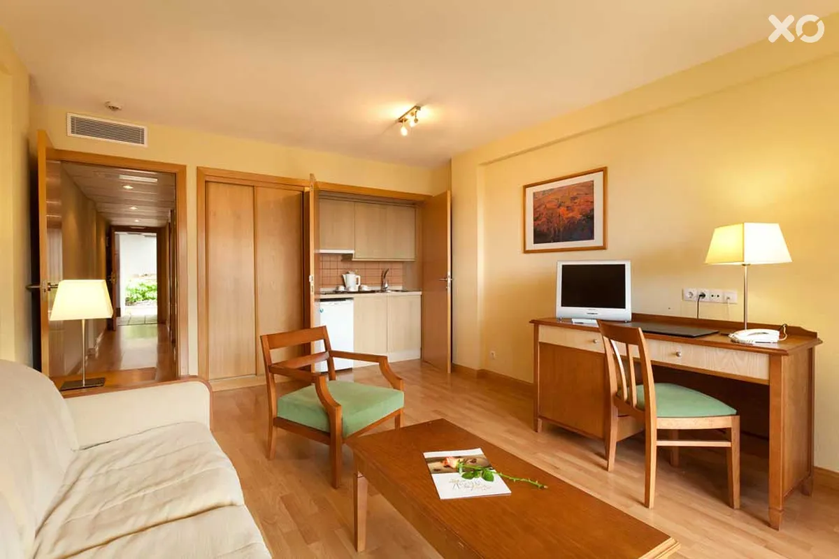 Paradise Park Fun Lifestyle Hotel