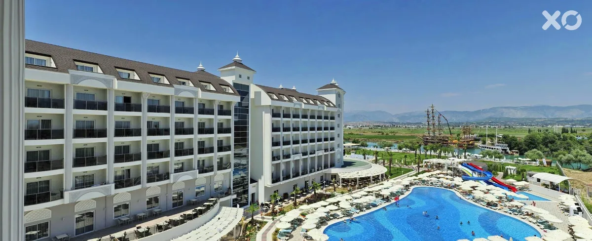 Lake & River Side Hotel & Spa