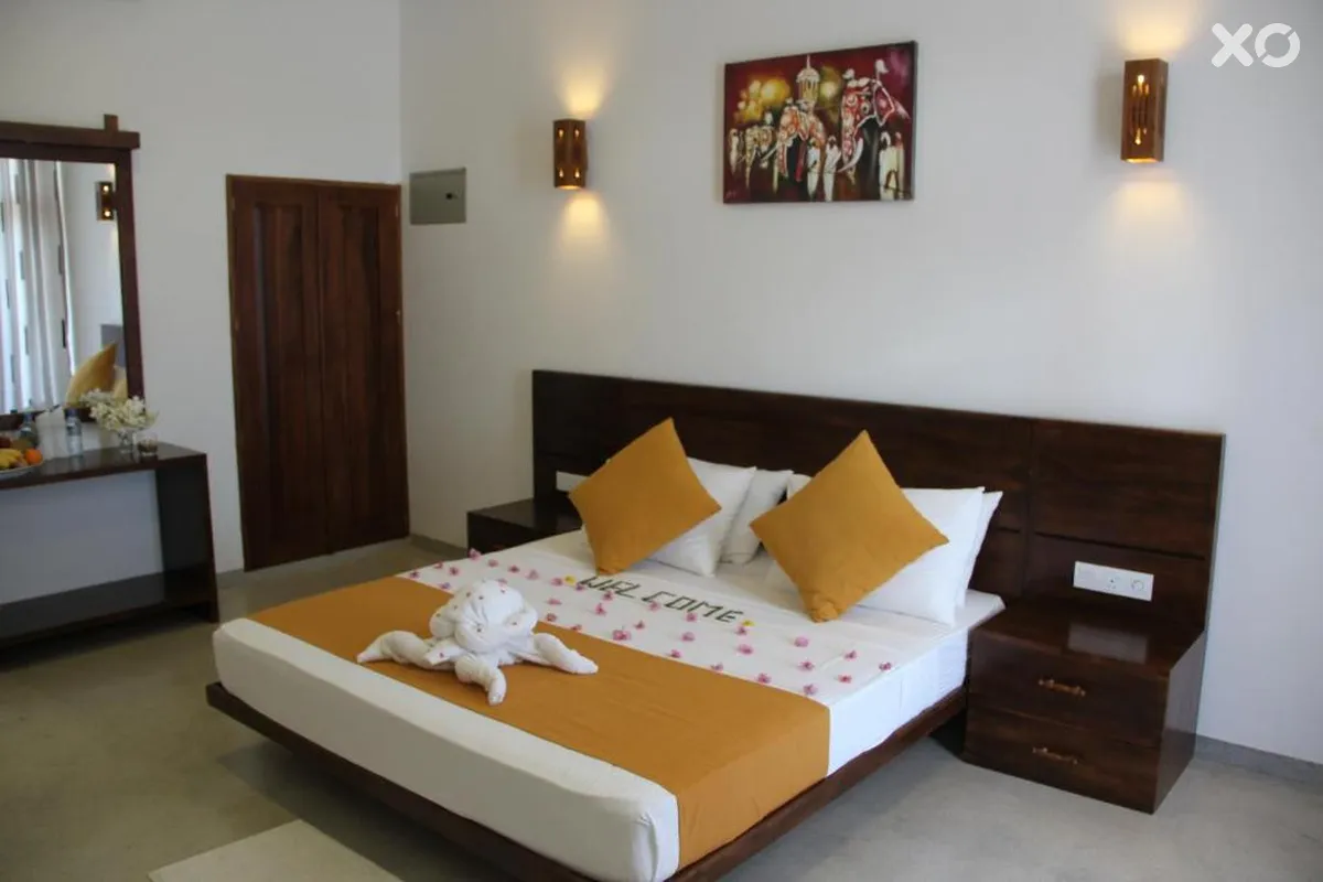 Hideaway Lodge