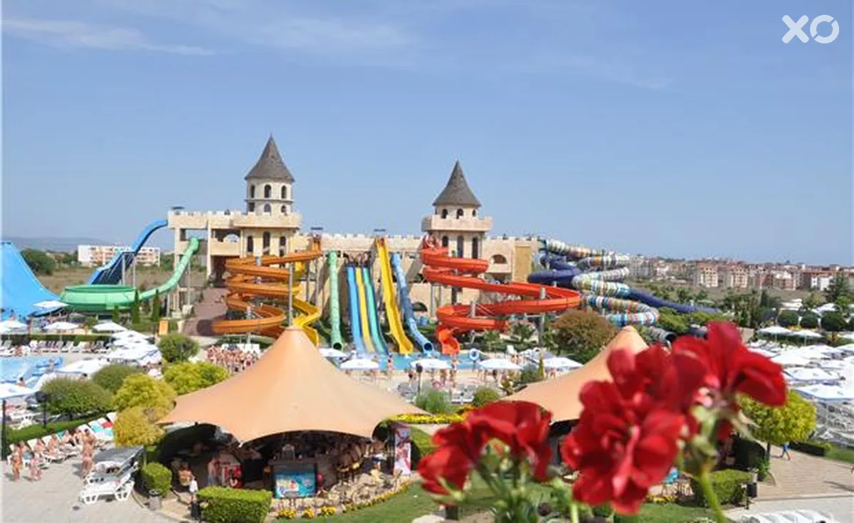 Aqua Paradise Resort