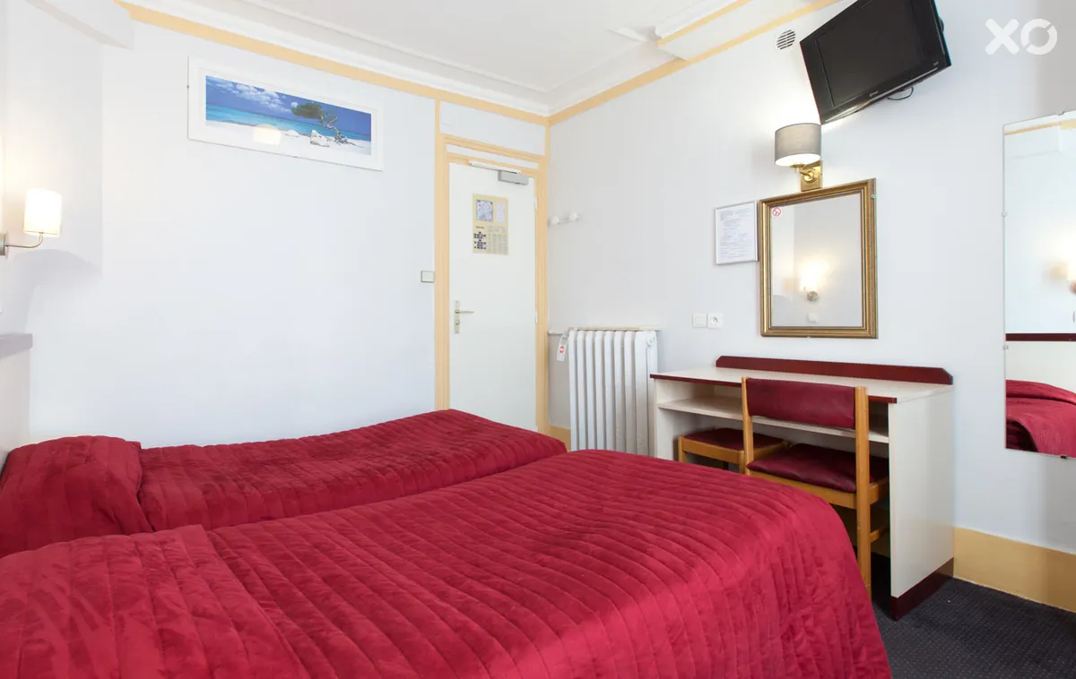 Avenir Hotel