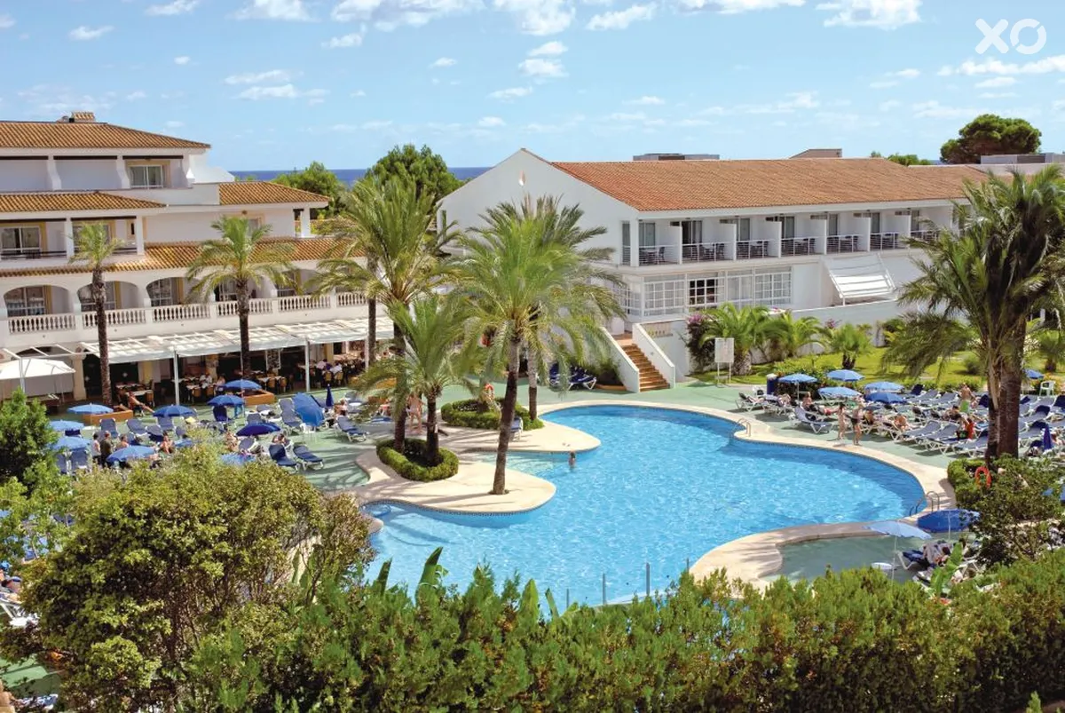 Beach Club Font De Sa Cala