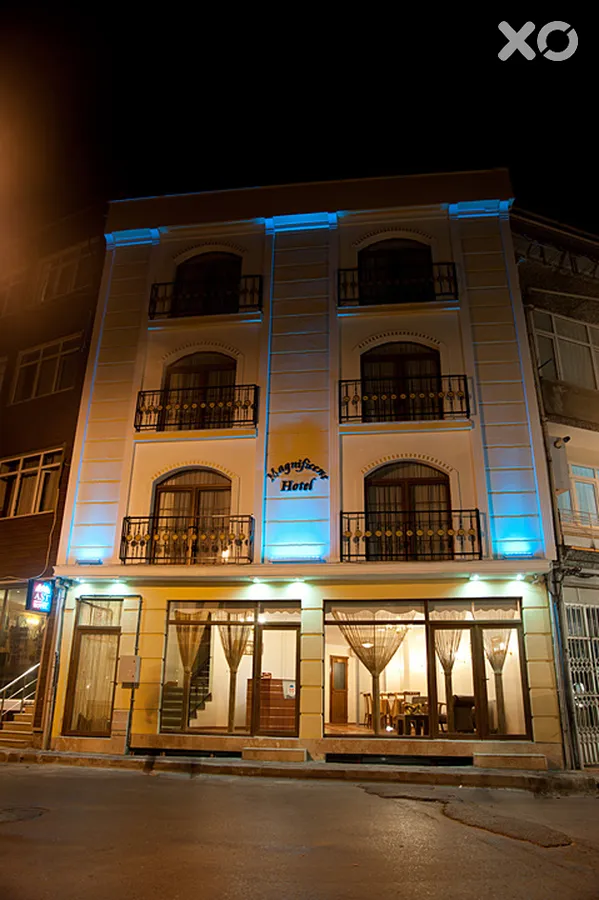 Magnificent Hotel
