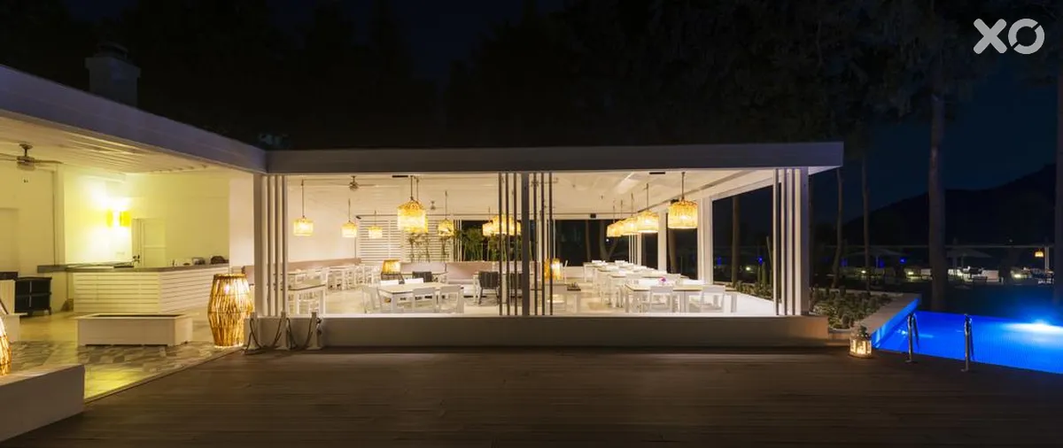 Liv Hotel by Bellazure
