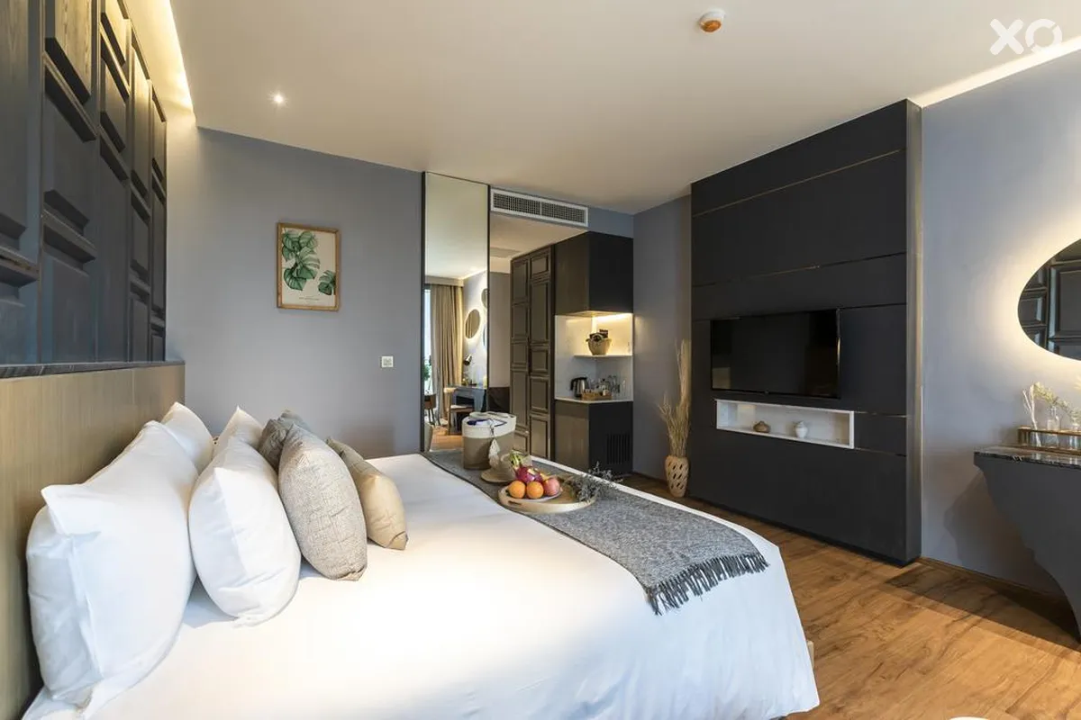 Wyndham Grand Nai Harn Beach