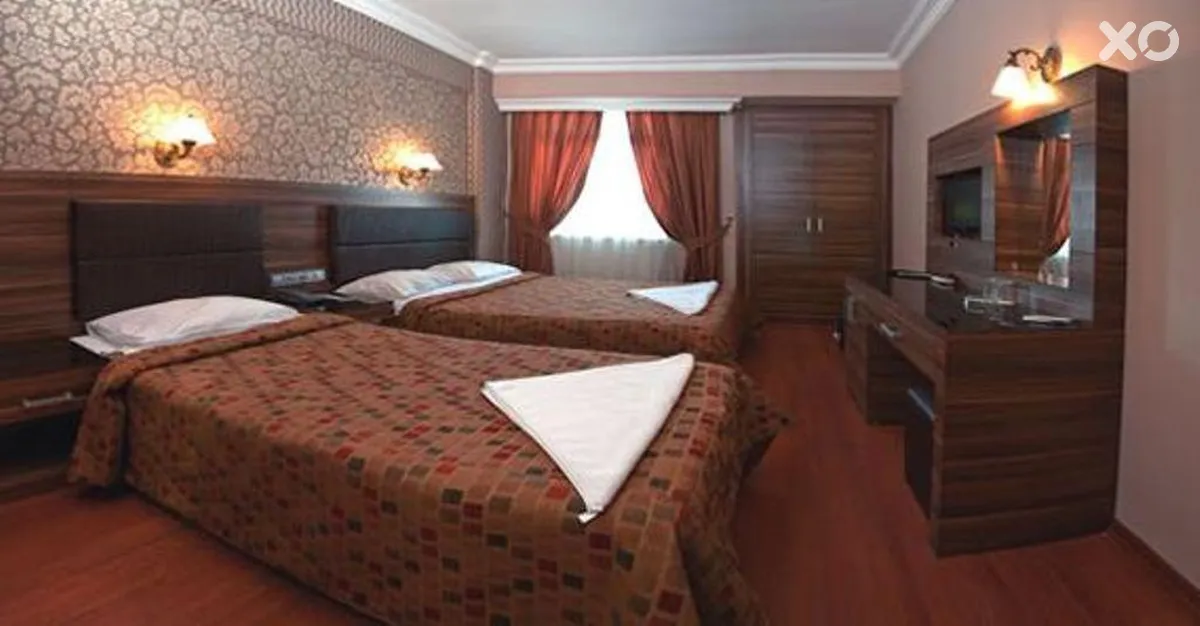 Bazaar Hotel