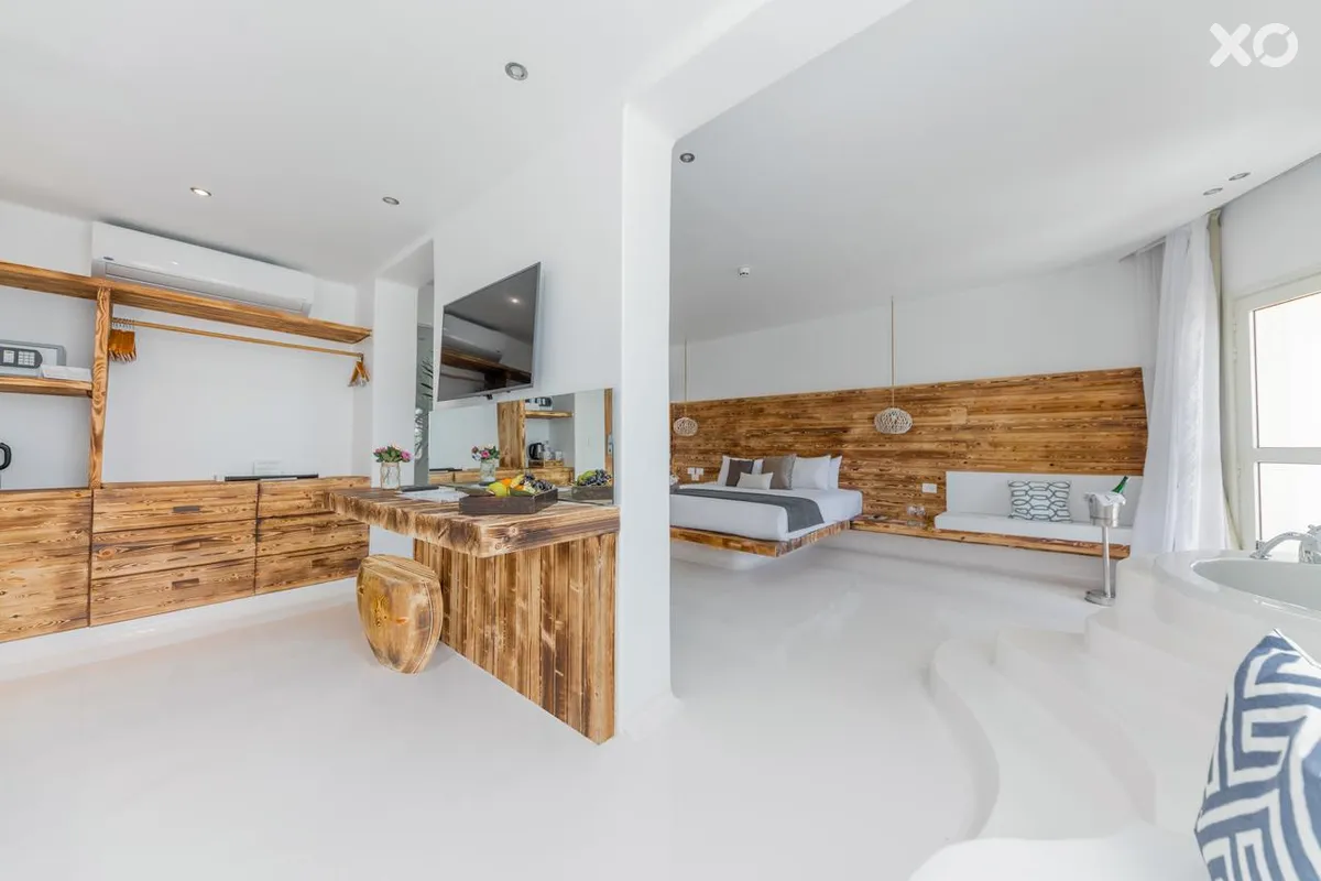 Meraki Resort