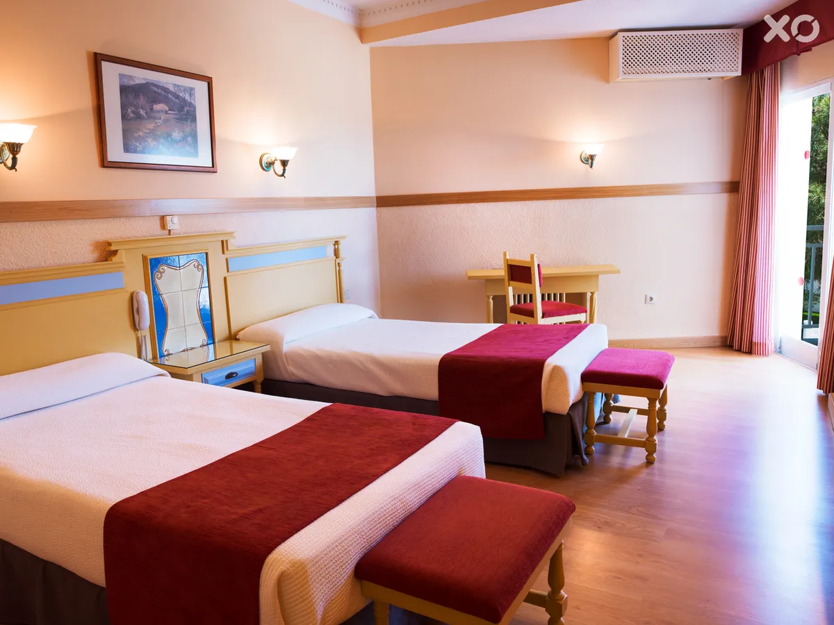 Monarque Torreblanca Hotel