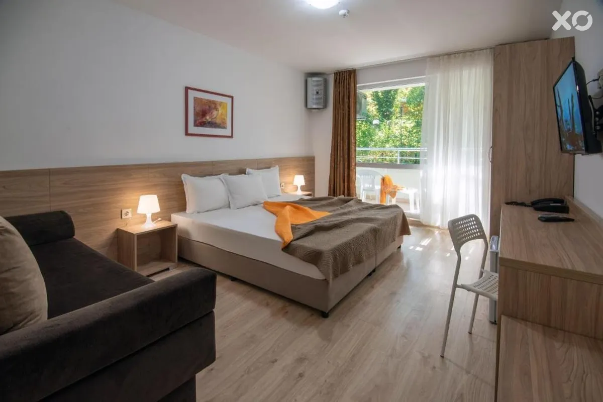 Ariana Hotel Kiten