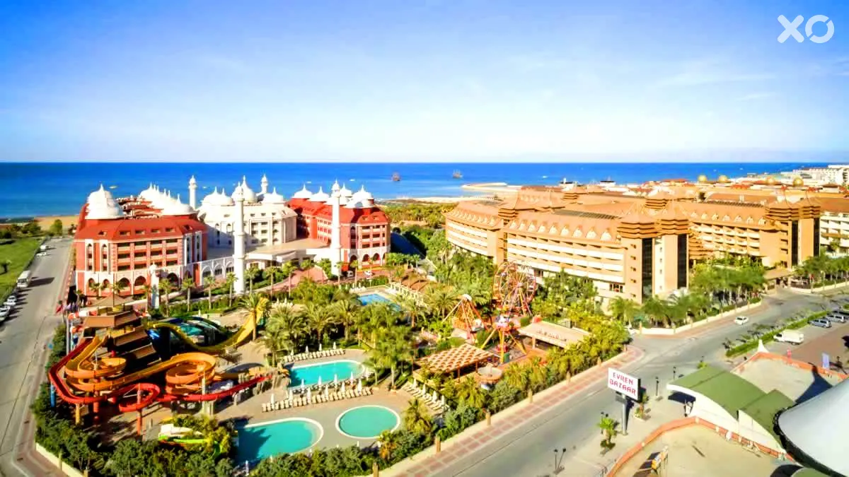 Royal Dragon Hotel