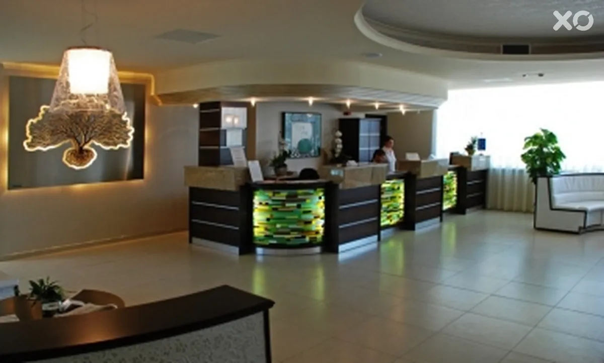 Hunguest Hotel Apollo