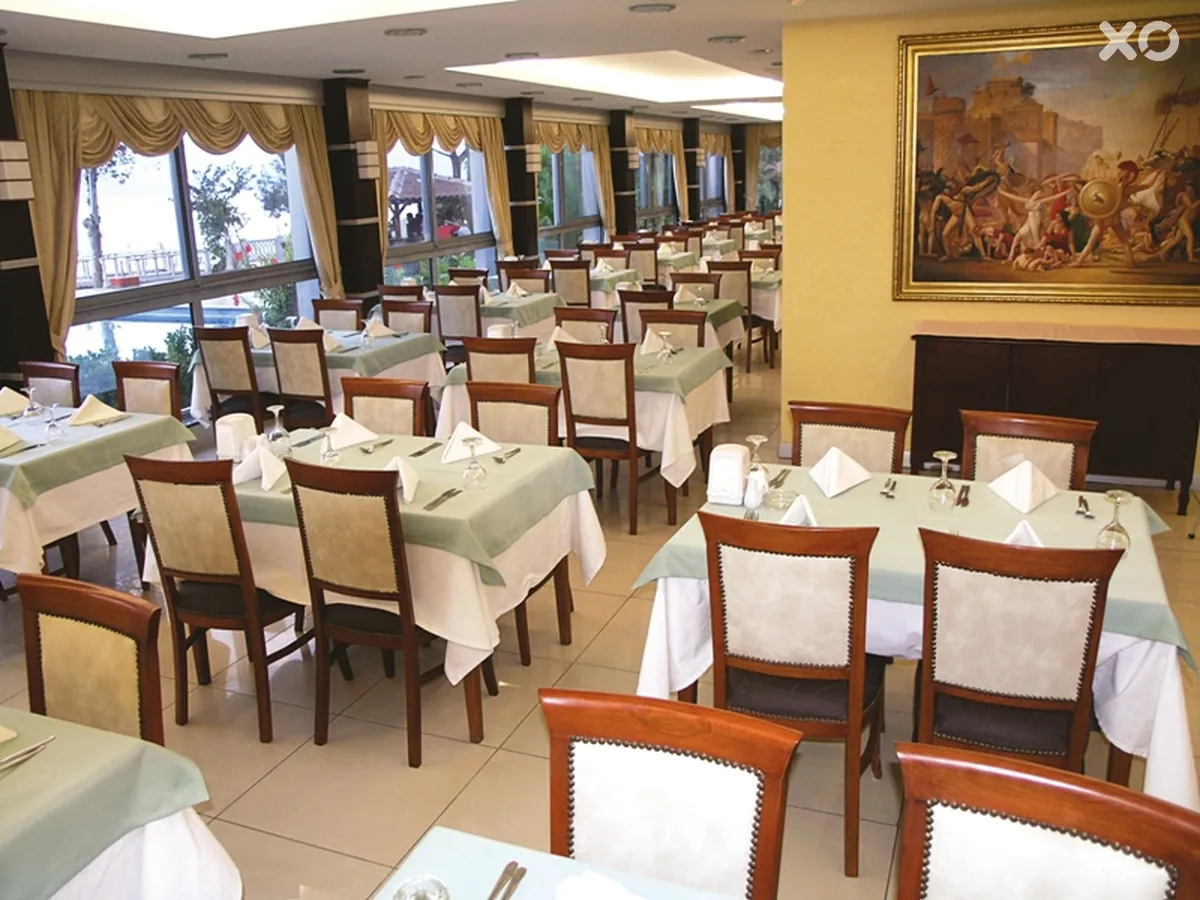 Lara Hotel