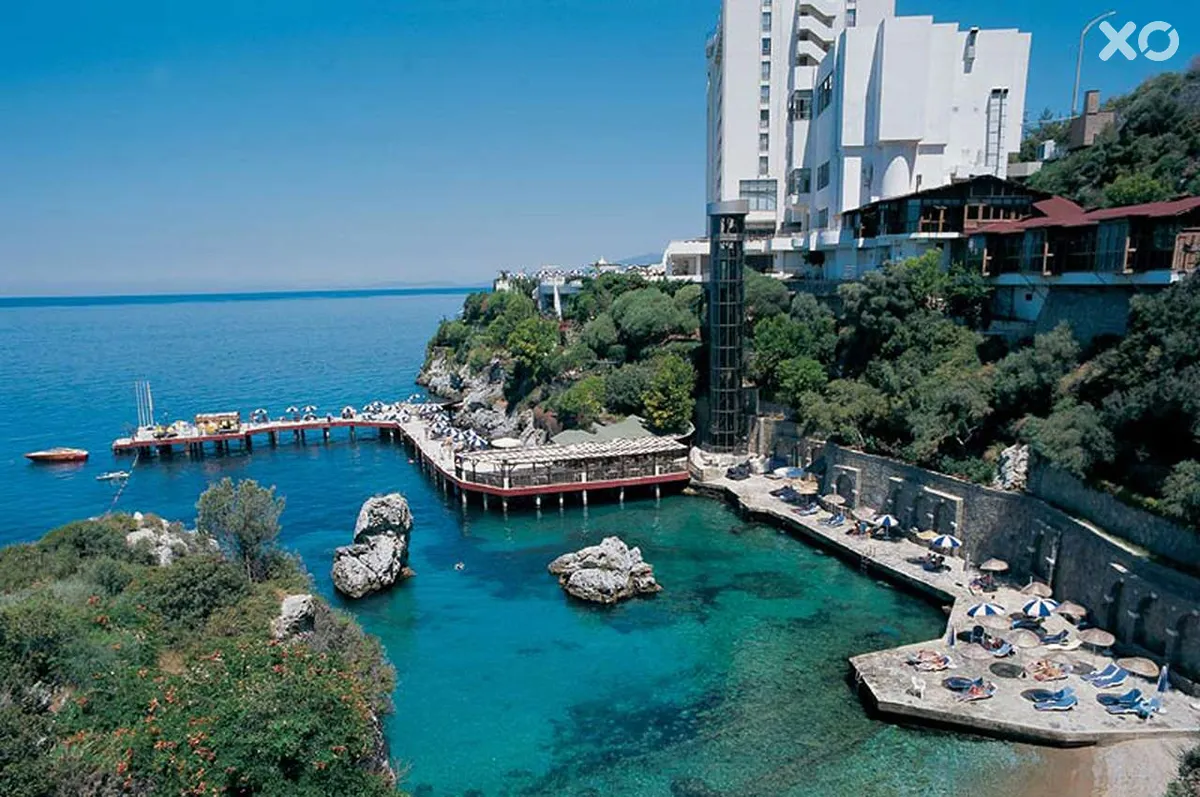 Korumar Hotel De Luxe