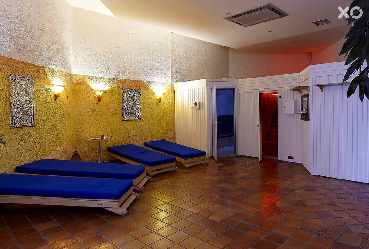 Alexander Beach Hotel & Village