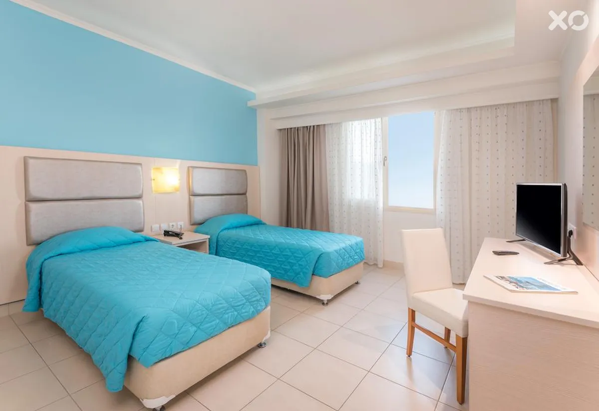 Grand Blue Beach Hotel