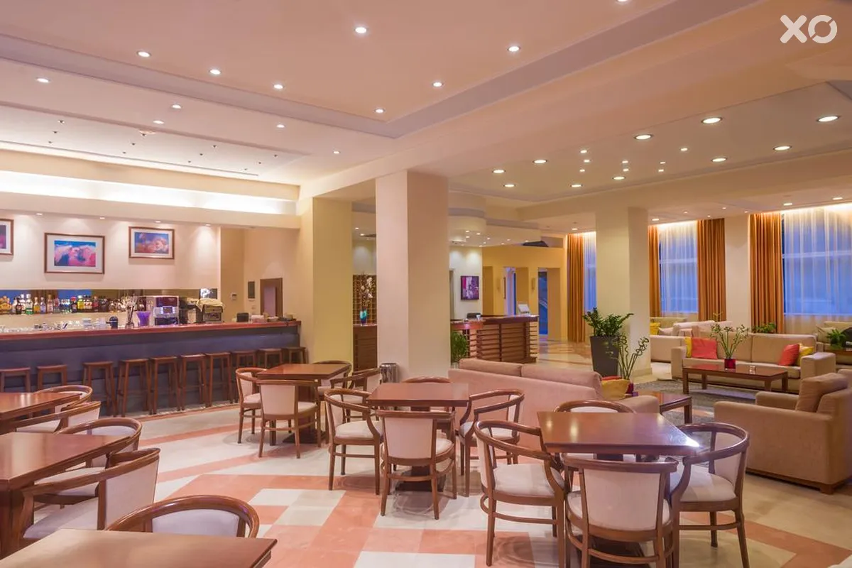 CNic Hellinis Hotel