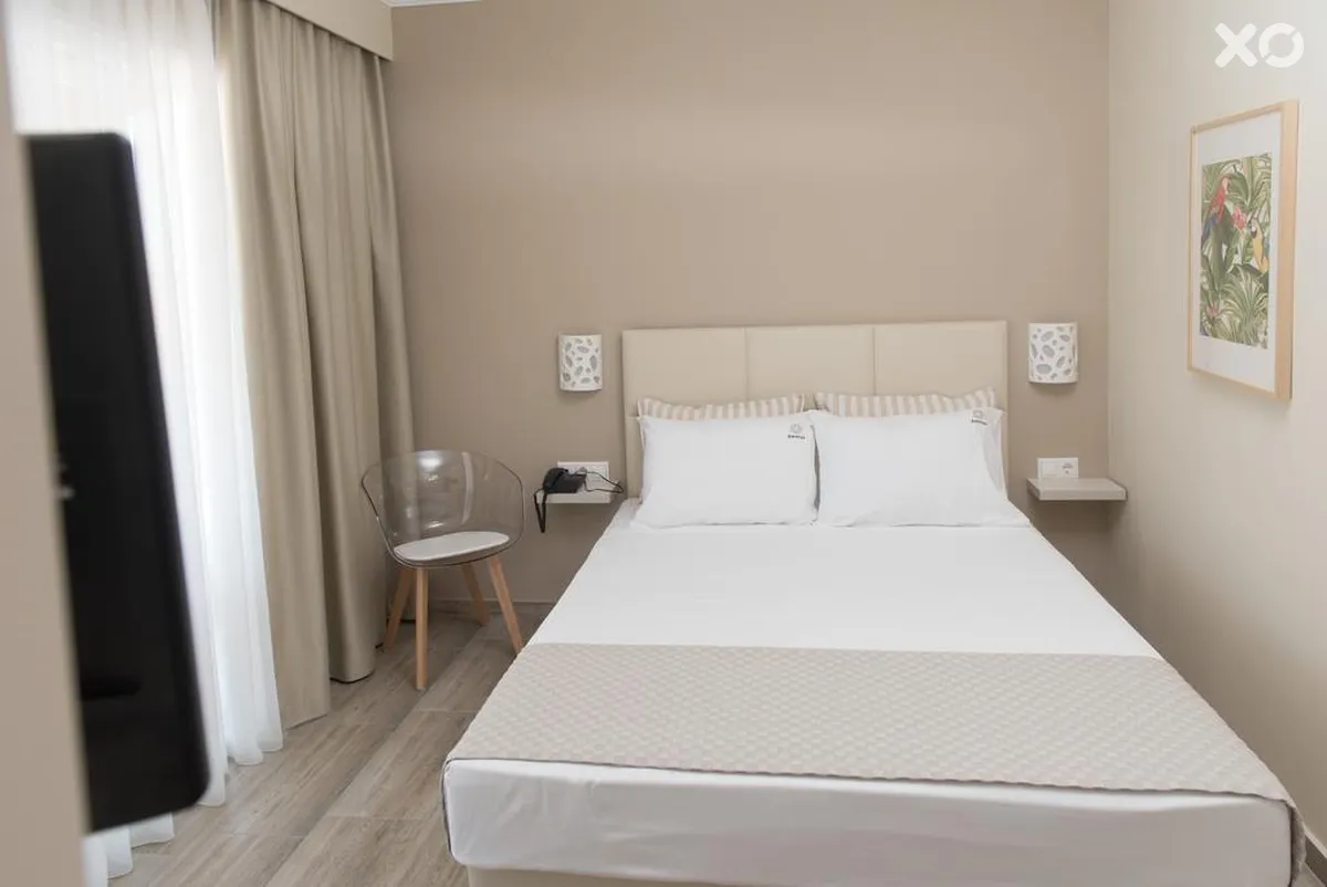 Ammos Beach Studios & Suites