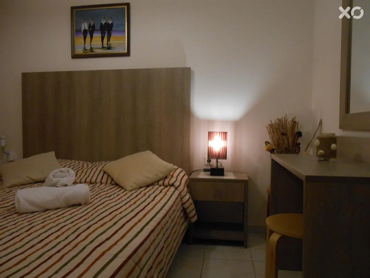 Voula Hotel & Apartments