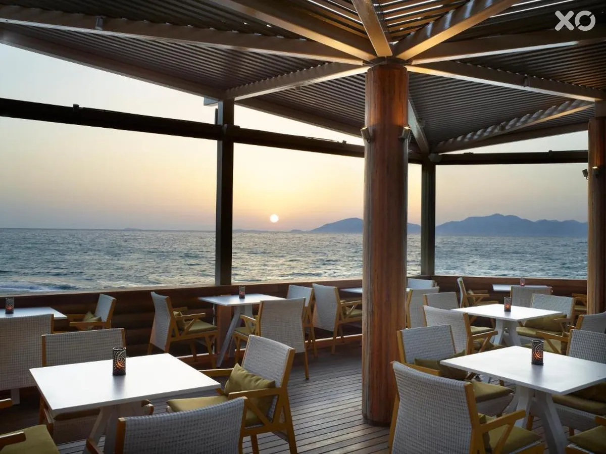 Neptune Luxury Resort