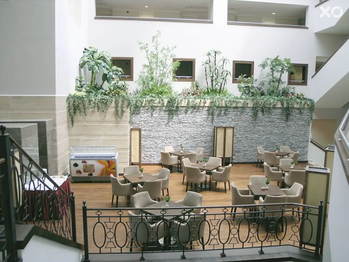 Meder Resort Hotel