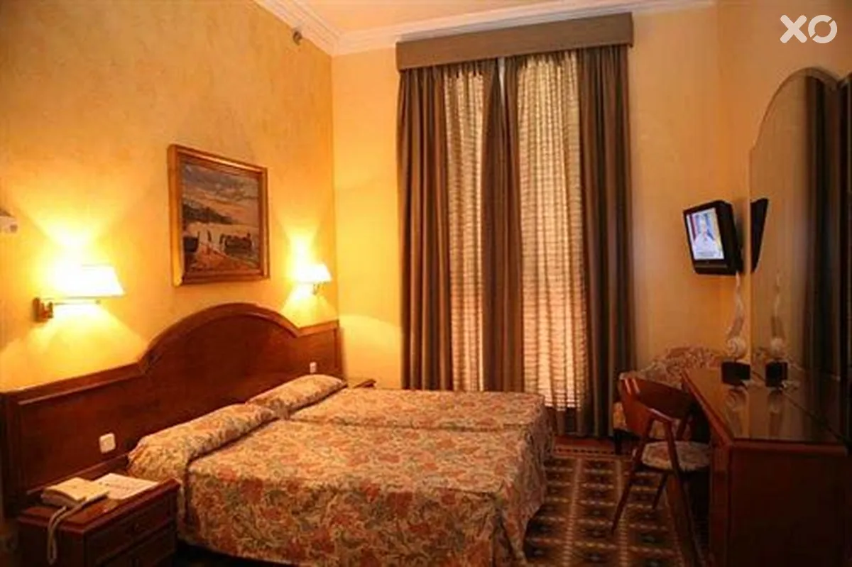 Nouvel Hotel