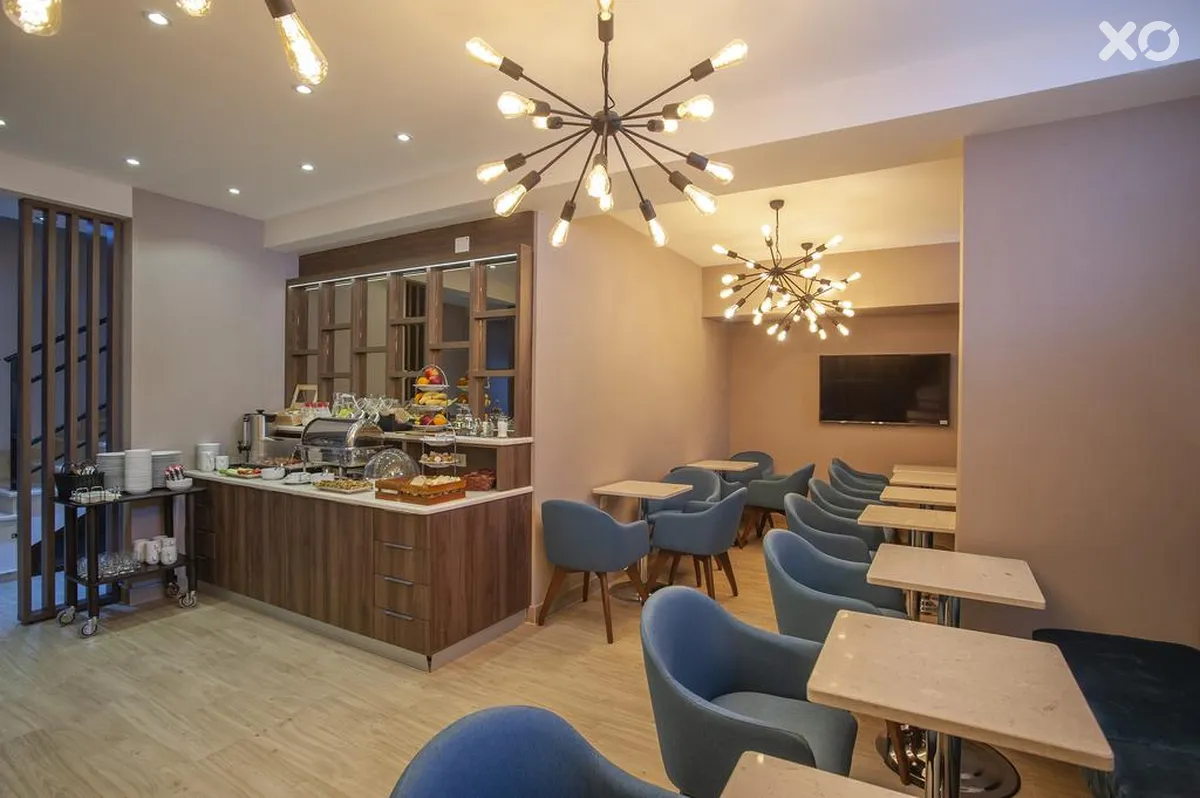 Twelve Hotel