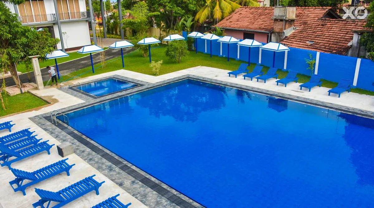 Lavinia Hotel