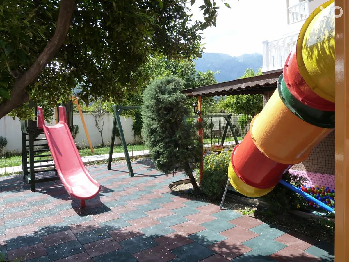Viking Garden Hotel