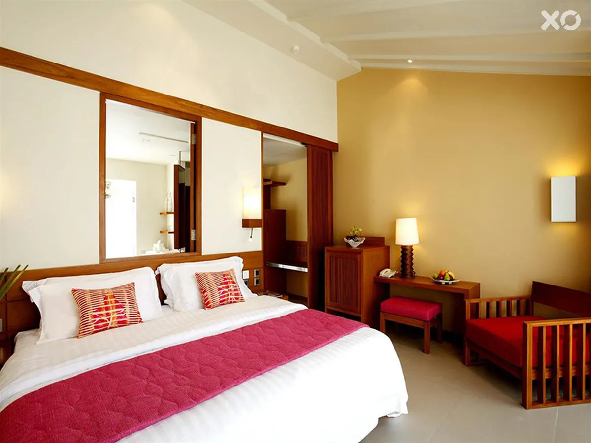 Centara Ras Fushi Resort & Spa Maldives
