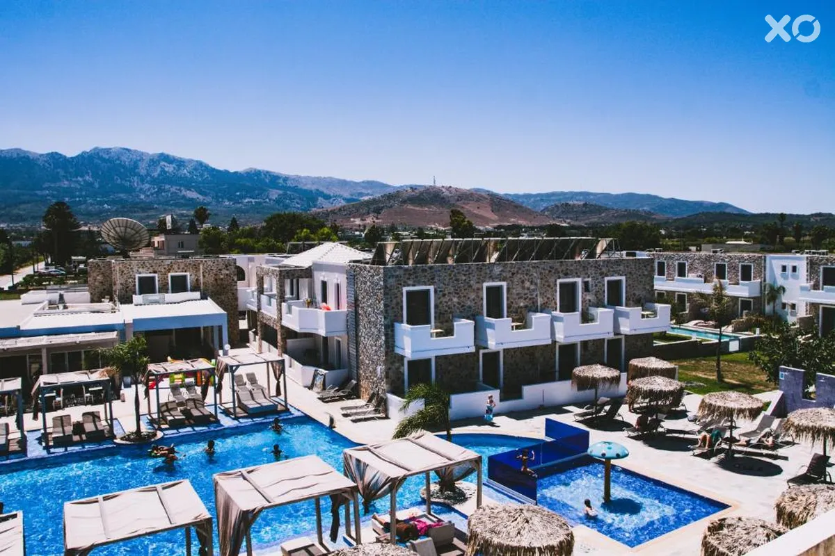 Sunshine Hotel