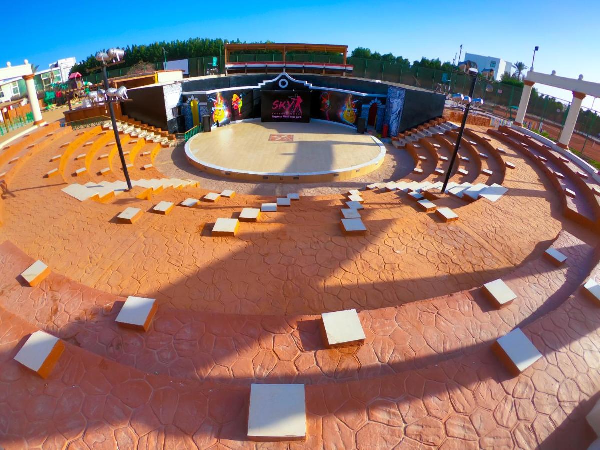 Regency Plaza Aqua Park & ​​Spa