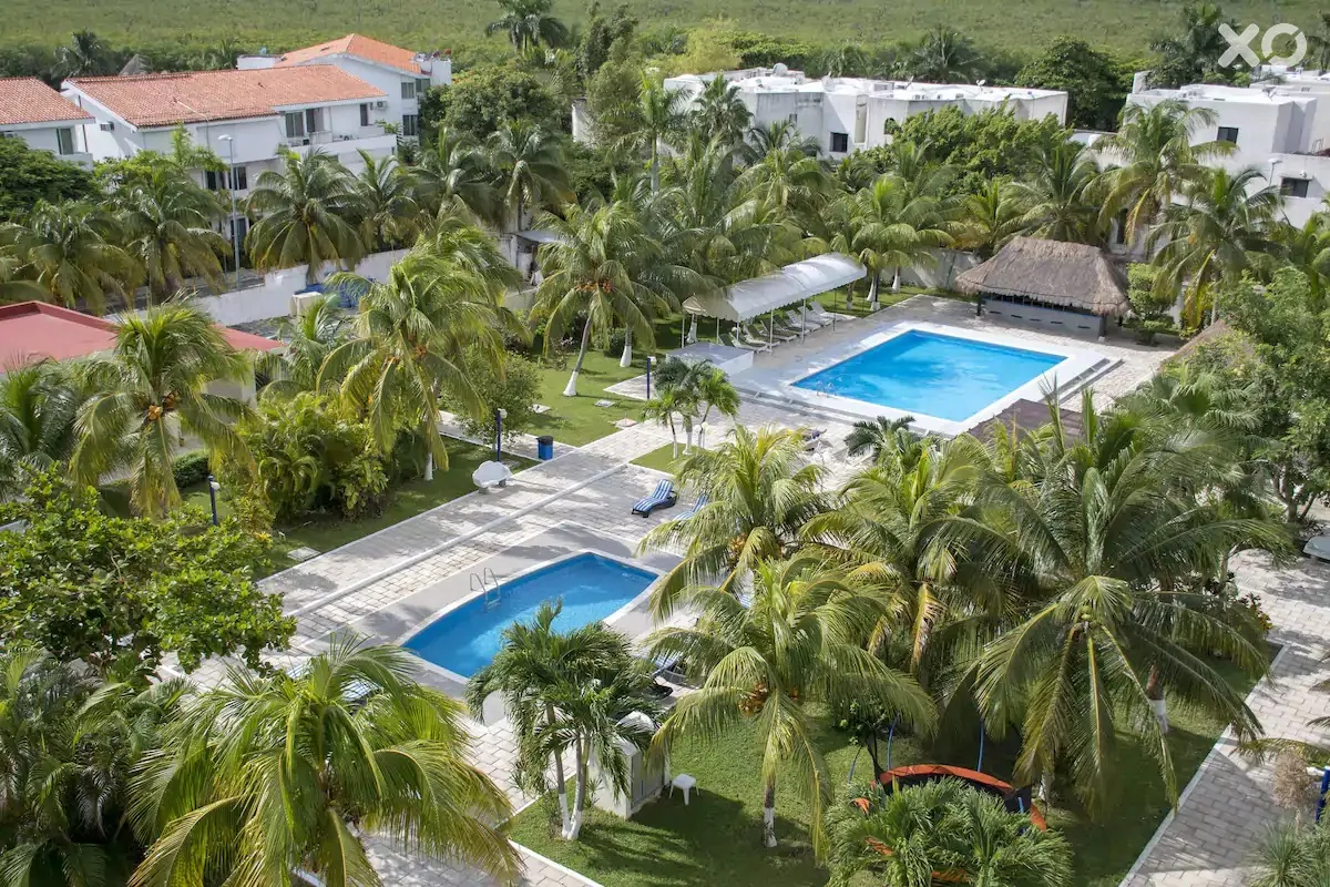 Calypso Hotel