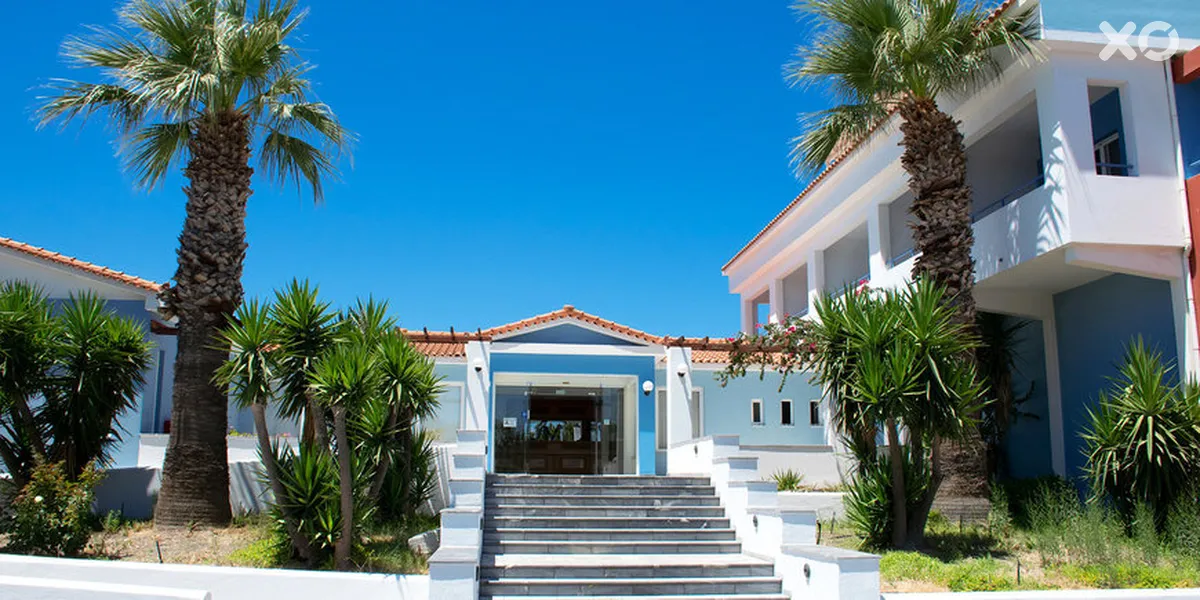Zefiros Beach Hotel