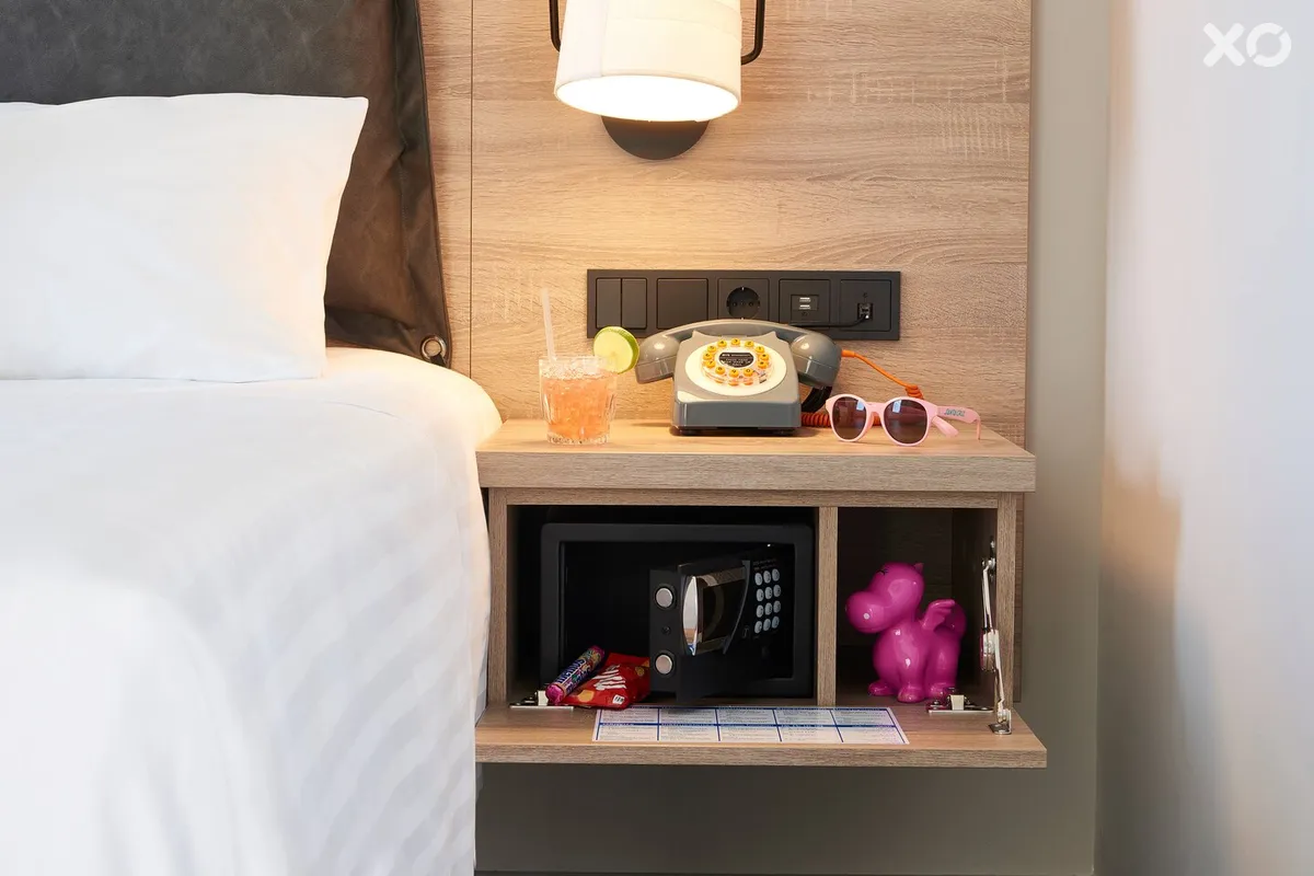 Moxy Patra Marina