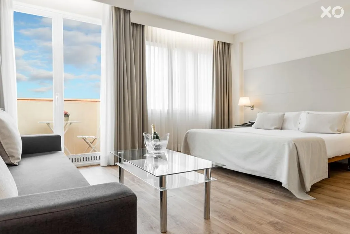 Aparthotel Mariano Cubi