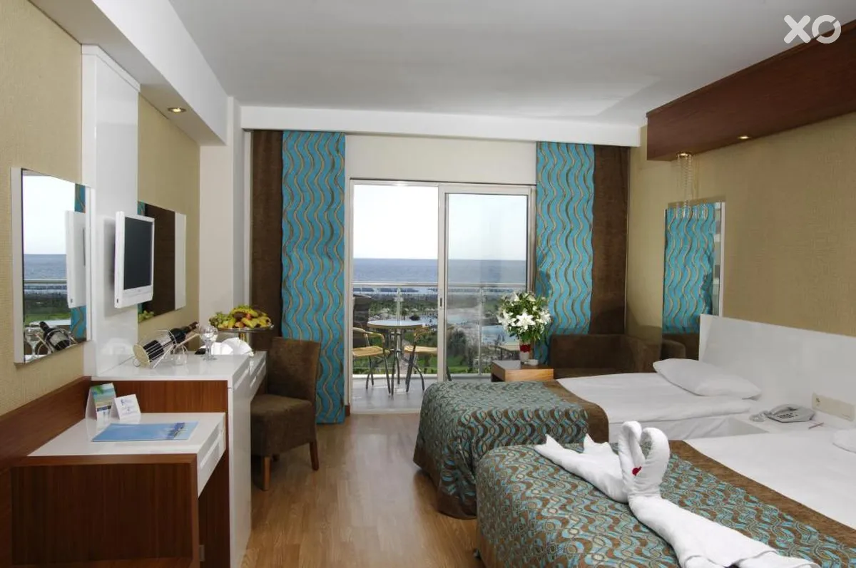 Seaden Sea World Resort & Spa