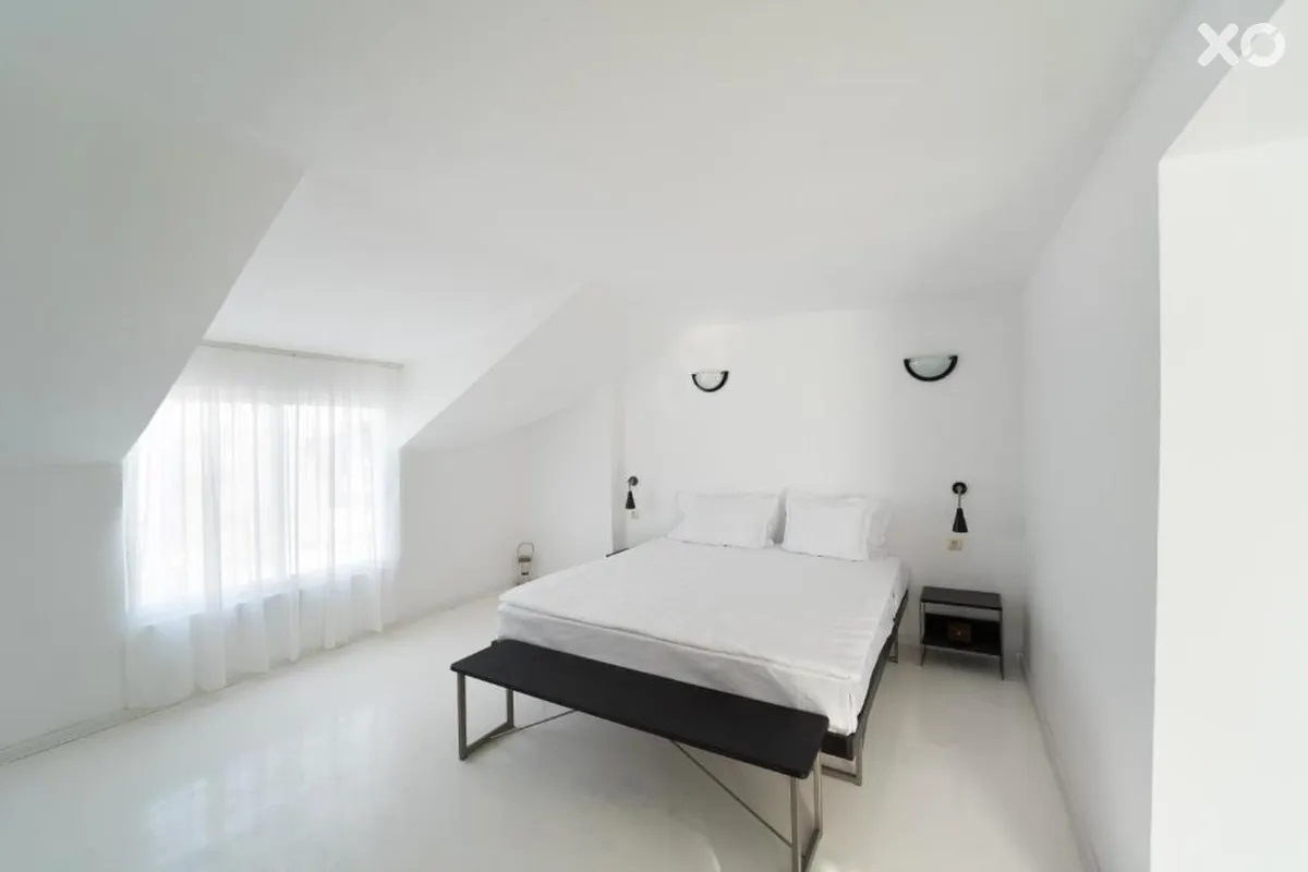 Mistral Hotel