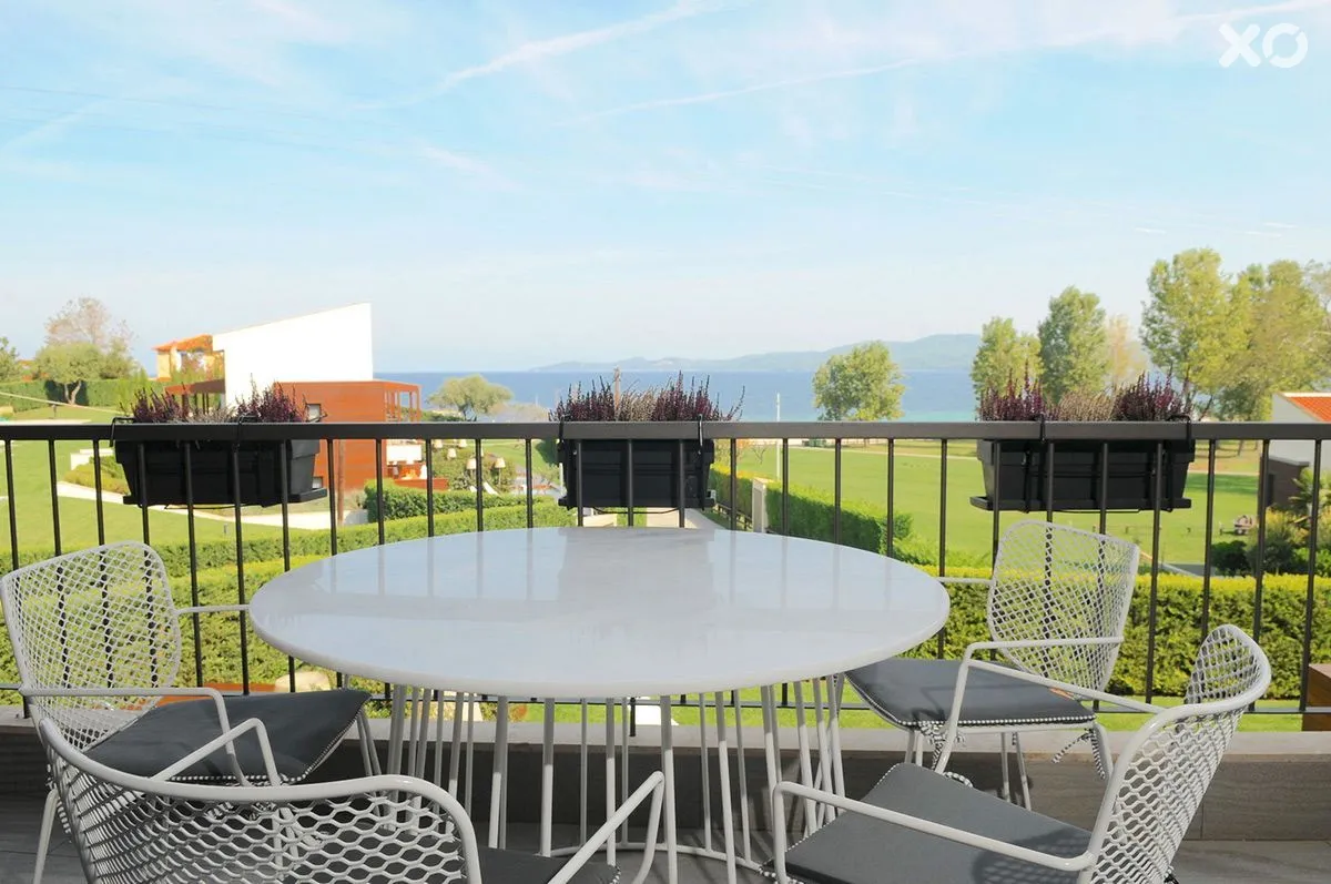 Avaton Luxury Villas Resort
